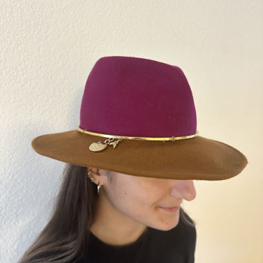 Felt hat