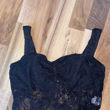 Top en dentelle noir 