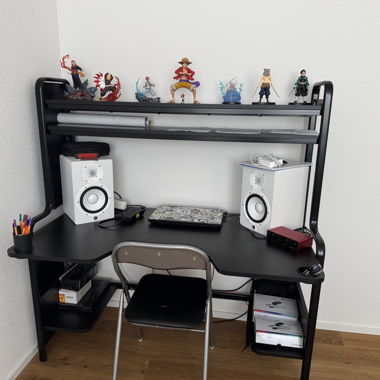 FREDDE Gaming Desk