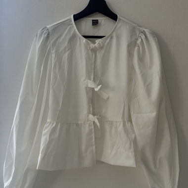 White SHEIN blouse with bows, size XS