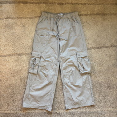 Parachute Cargo-Hose / BERSHKA