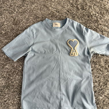 AMI T-Shirt hellblau