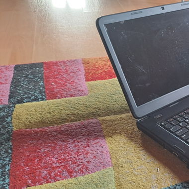 Dell inspiron 3520 