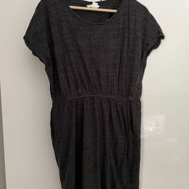 H&M Basic Kleid mit Taschen