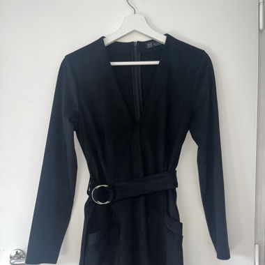 Robe noir en dain