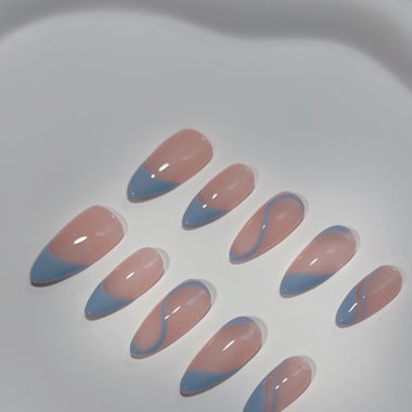 Blue chic Press-on Nails 