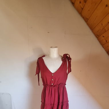 Rotes kleid