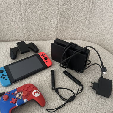 Nintendo Switch Set
