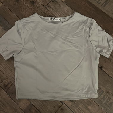 crop top grigio