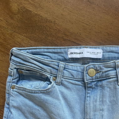 Bershka flared Jeans 