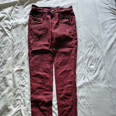 Fake leather red jeans