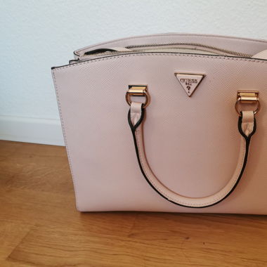 Sac à main Guess rose