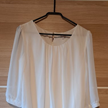 Weisse Bluse