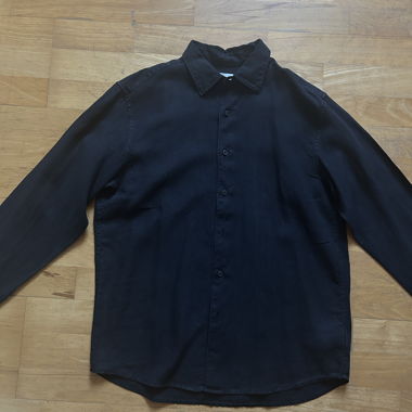 Black linen shirt (size M)