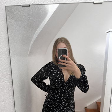 Kleid