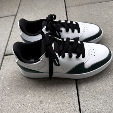 Baskets Adidas