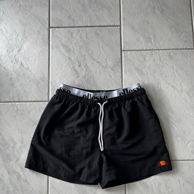 Ellesse swimshorts size L
