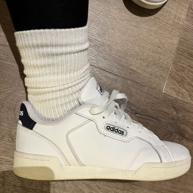 Adidas Sneakers 👟 