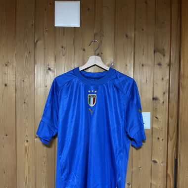 2004 Italian Puma Football Shirt 