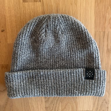 Bonnet en tricot gris Dope