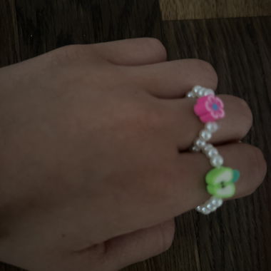Pearl midi ring with flowers