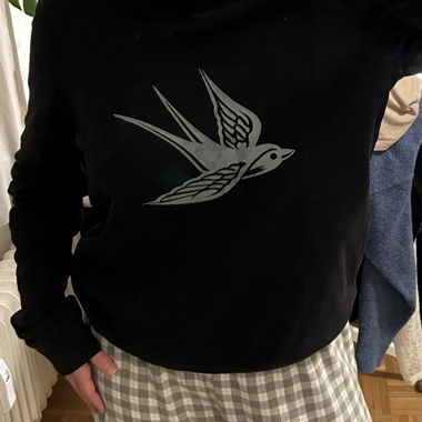 Pullover mit Siebdruck