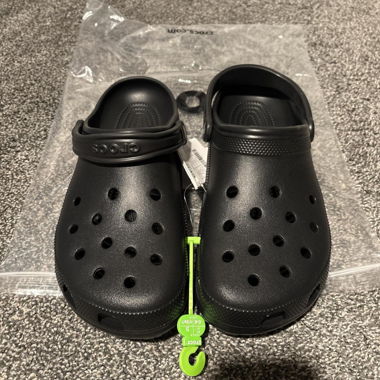 Black Crocs Classic Clog