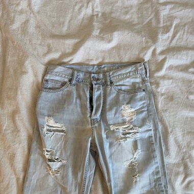 kurze Jeans Hose