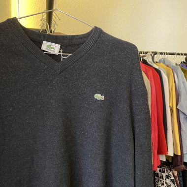 Maglione Lacoste con scollo a V
