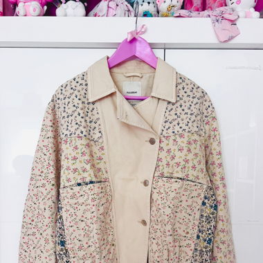 Jacket with flower print