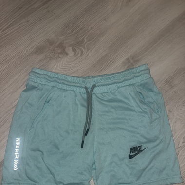 Shorts (fake)