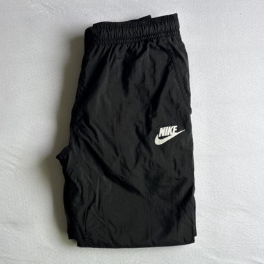 Pantalon de survêtement coupe-vent Nike