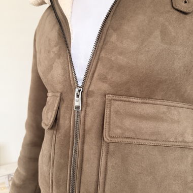 Giacca in ecopelle Mango