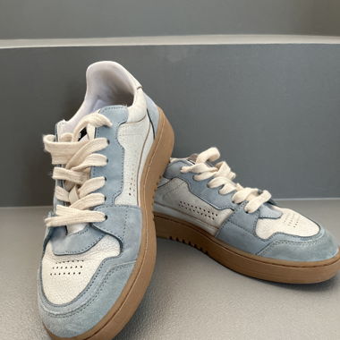 Axel Arigato Sneaker