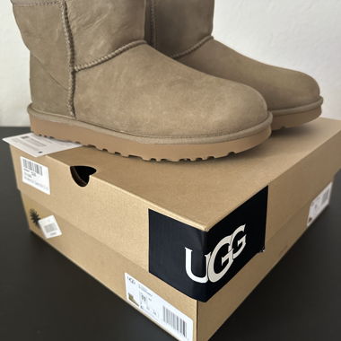 Stivaletti UGG Classic Mini 2