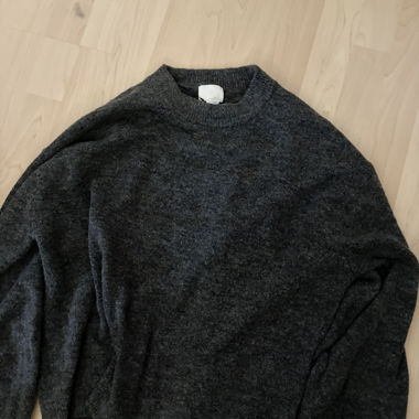 H&M dark grey knit sweater