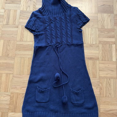 Kinder Strickkleid mit Rollkragen
