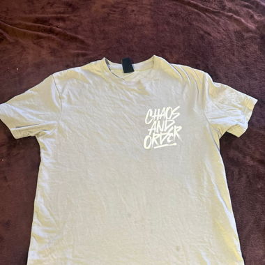 T_shirt