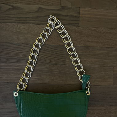 Grüne Tasche