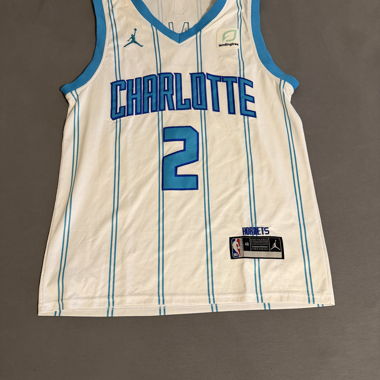 NBA Charlotte Hornets Lanelo Ball Trikot 