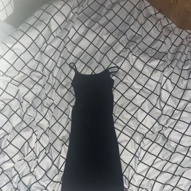 Bershka Kleid