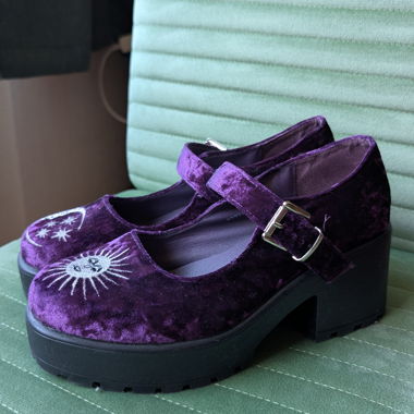 RESERVIERT KOI Footwear Lila Samt Mary Jane Schuhe