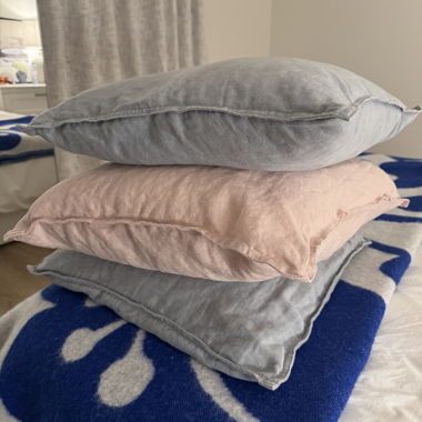 Lot de 3 coussins bleu & rose