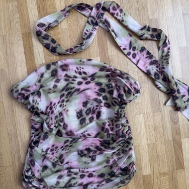 Top vintage Y2K con stampa leopardo Peppermayo