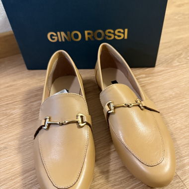 Gino Rossi Loafer, size 38