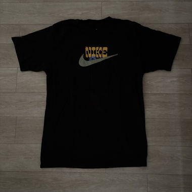 T-shirt nero Nike