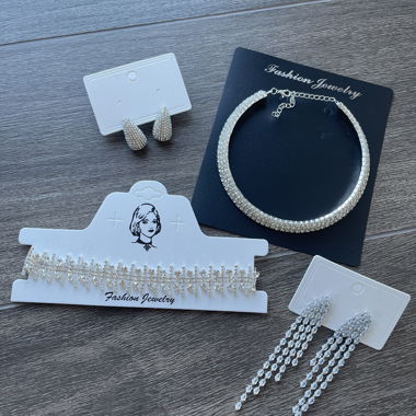 Costume jewelry set