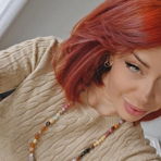 Claudia_Red