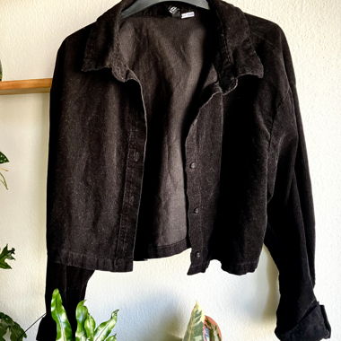 Chemise noire crop en velours côtelé / veste en velours côtelé XS