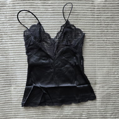 Haut en soie vintage Anti-Flirt Paris avec dentelle (1)